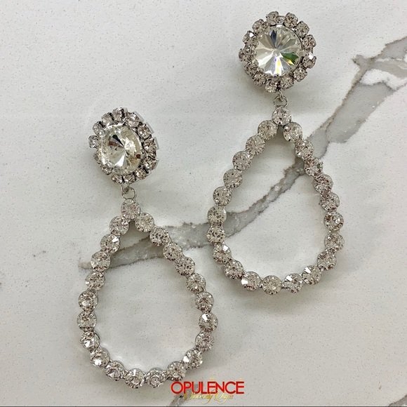 Cali Dreamin’ Earrings - Picture 5 of 5